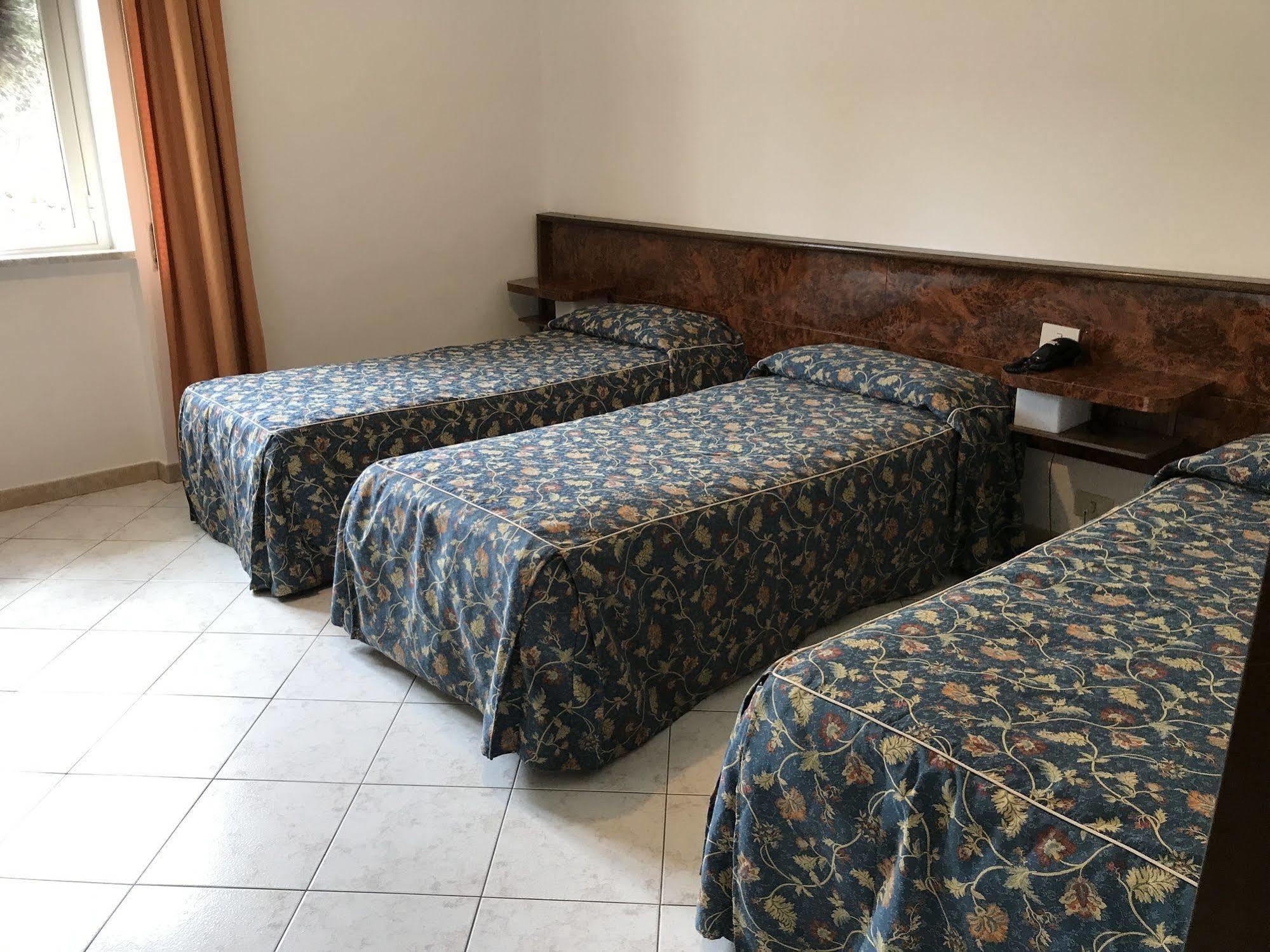 קמיליאטלו סילאנו Hotel Tasso מראה חיצוני תמונה