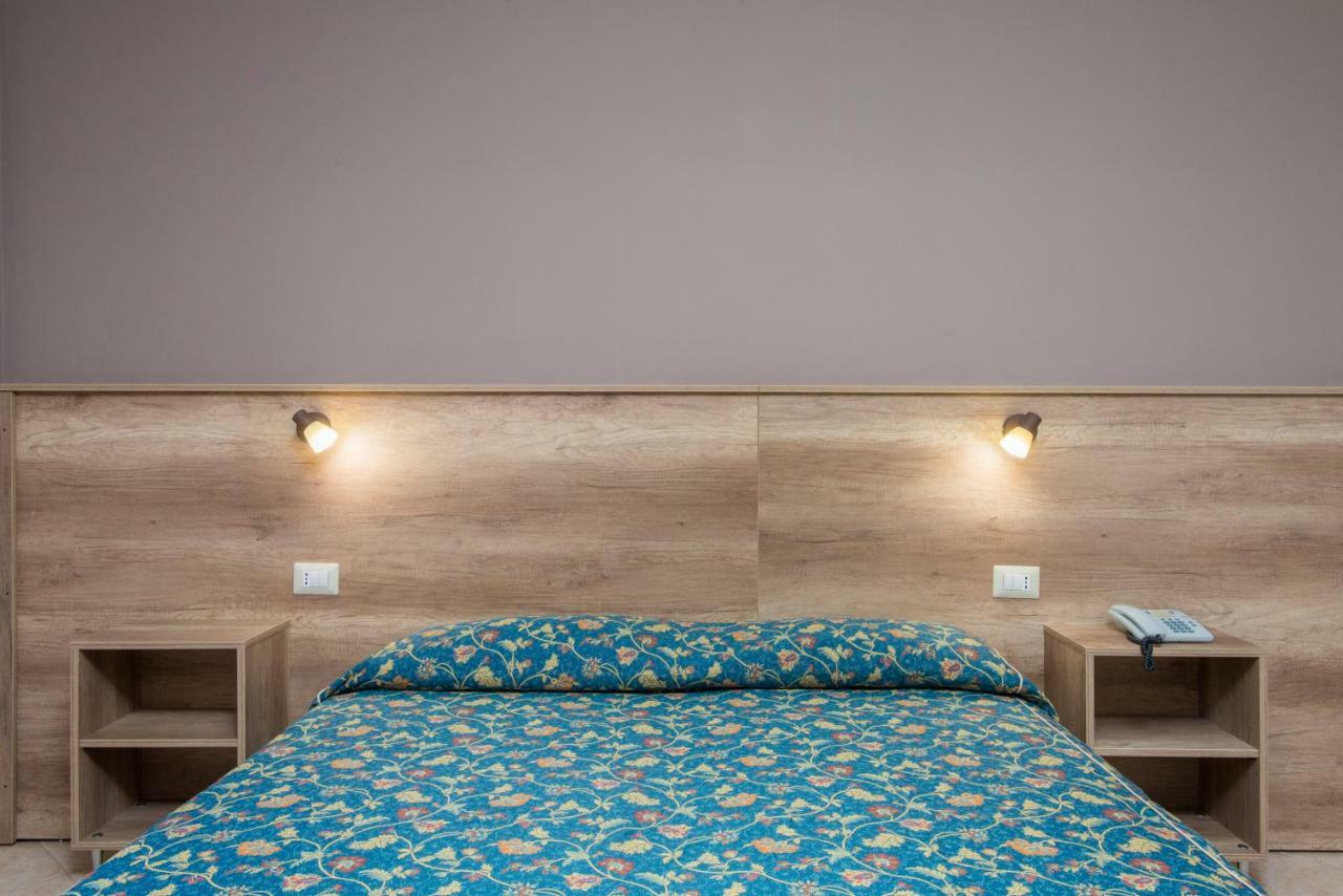 קמיליאטלו סילאנו Hotel Tasso מראה חיצוני תמונה