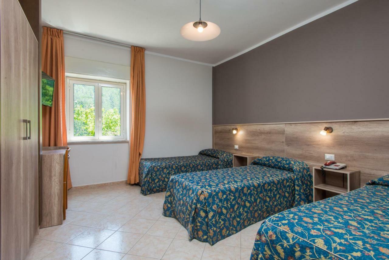 קמיליאטלו סילאנו Hotel Tasso מראה חיצוני תמונה